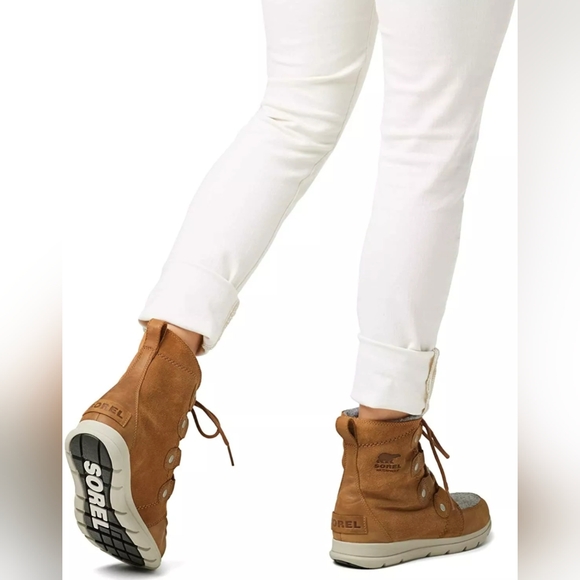 Sorel Shoes - Sorel Explorer™ Joan Leather Boots Size 5 Pre-owned Exc MSRP $155